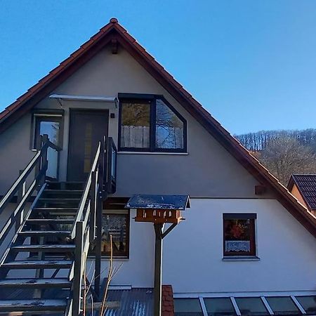 Kleine, Gemuetliche Dachgeschosswohnung Laudenbach  Экстерьер фото